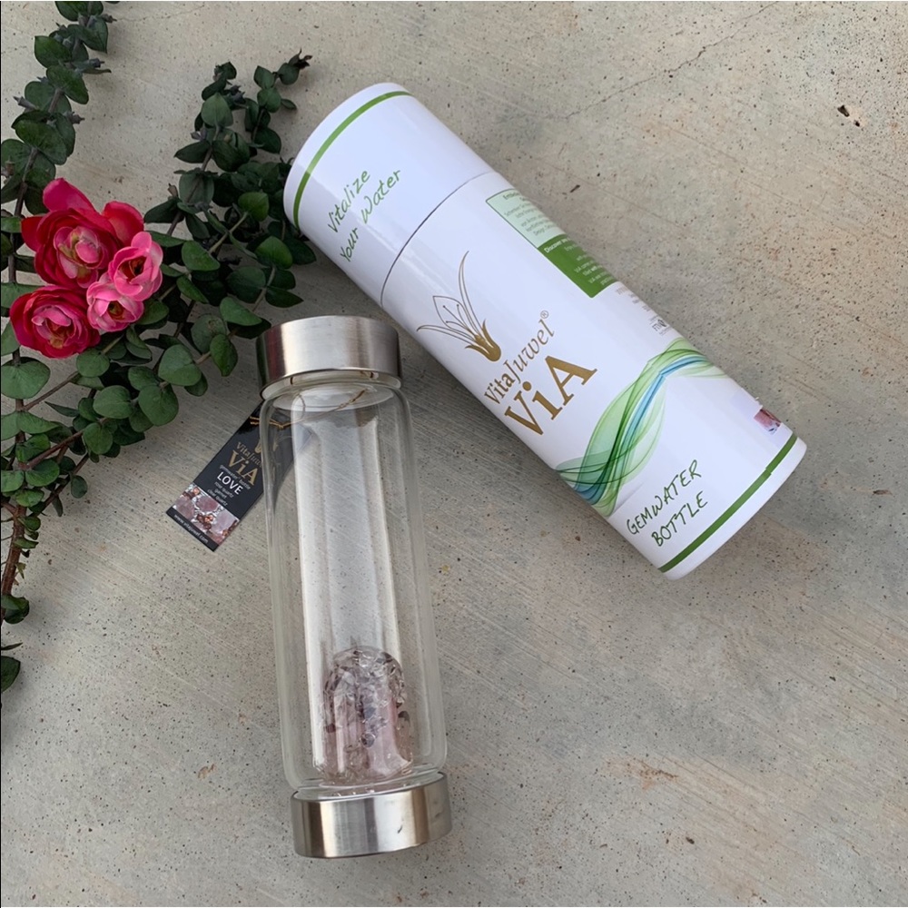 Vita Juwel VIA Love Gem Water Bottle